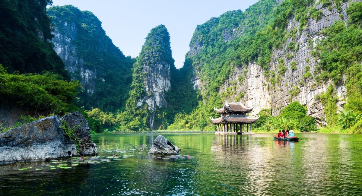 Signature_Ninh_Binh_landscapes